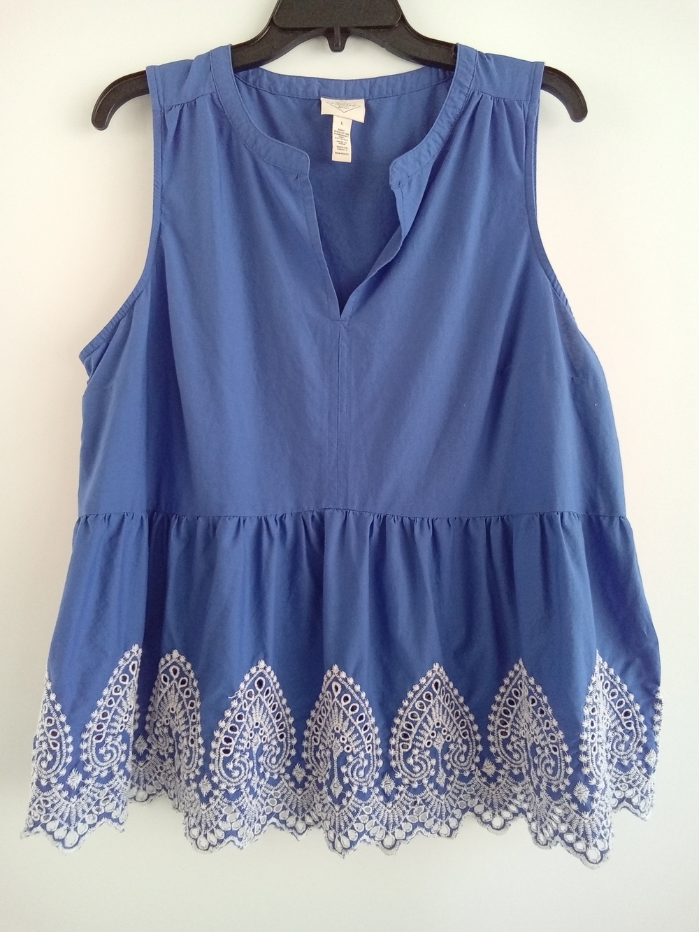 St. John's Bay Blue Sleeveless Embroidered Hem Top